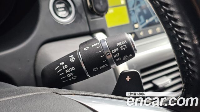 Land Rover Discovery Sport 2.0 TD4 HSE Luxury 2018 — фото 19