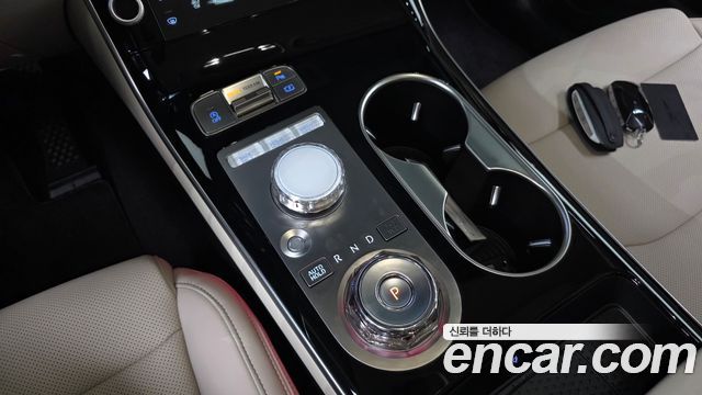 Genesis GV70 2.5T Gasoline AWD 2025 — фото 9