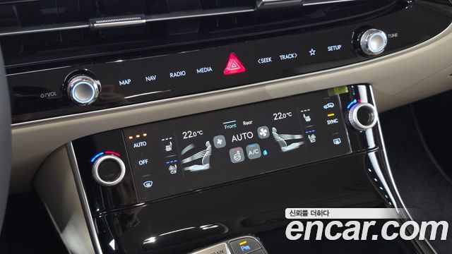 Genesis GV70 2.5T Gasoline AWD 2025 — фото 19
