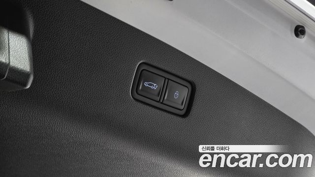 Genesis GV70 2.5T Gasoline AWD 2025 — фото 20