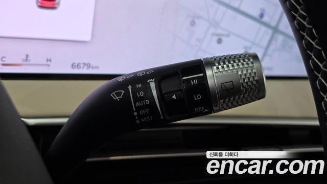 Genesis GV70 2.5T Gasoline AWD 2025 — фото 28