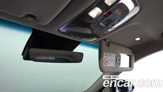 Genesis GV70 2.5T Gasoline AWD 2025 — фото 30