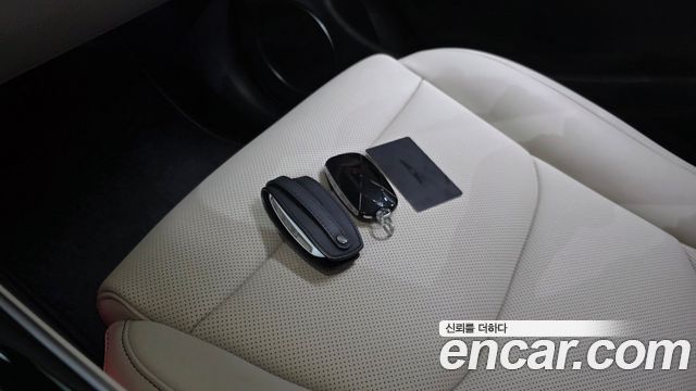 Genesis GV70 2.5T Gasoline AWD 2025 — фото 33