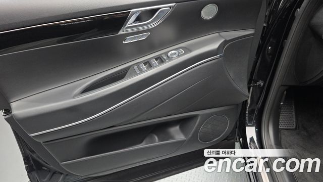 Genesis GV80 2.5T Gasoline 2WD 2023 — фото 24