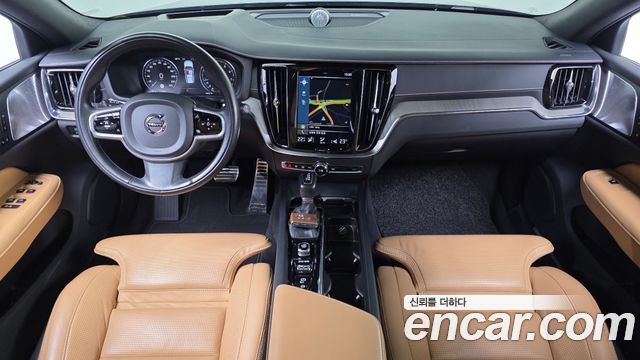Volvo V60 Cross Country (II) T5 Pro AWD 2020 — фото 7