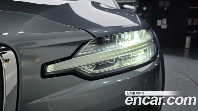 Volvo V60 Cross Country (II) T5 Pro AWD 2020 — фото 22