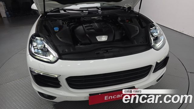 Porsche Cayenne 3.0 Diesel Platium Edition 958 2017 — фото 6