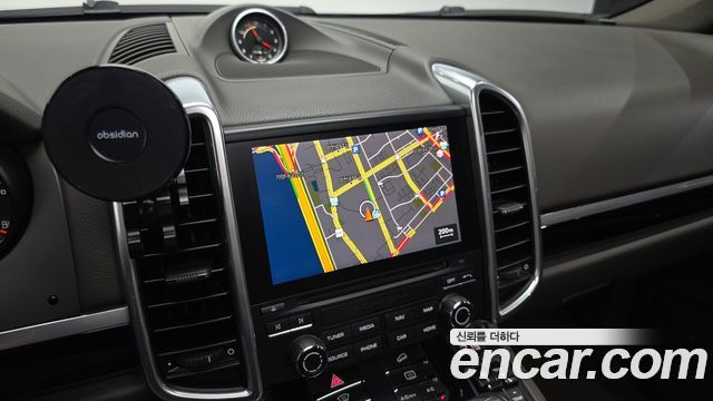 Porsche Cayenne 3.0 Diesel Platium Edition 958 2017 — фото 19