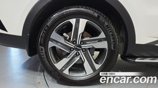Kia Sorento (IV) HEV 1.6 2WD Signature 2022 — фото 5