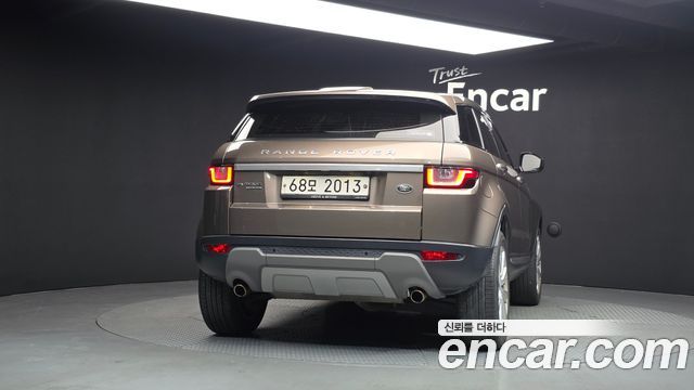 Land Rover Range Rover Evoque 2.0 TD4 HSE 2016 — фото 4