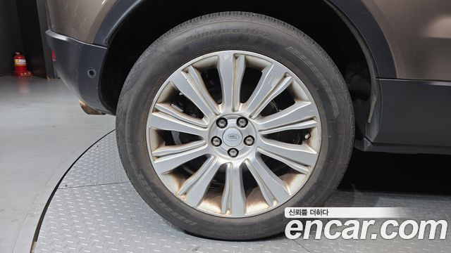 Land Rover Range Rover Evoque 2.0 TD4 HSE 2016 — фото 5