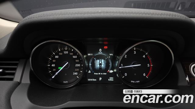 Land Rover Range Rover Evoque 2.0 TD4 HSE 2016 — фото 8