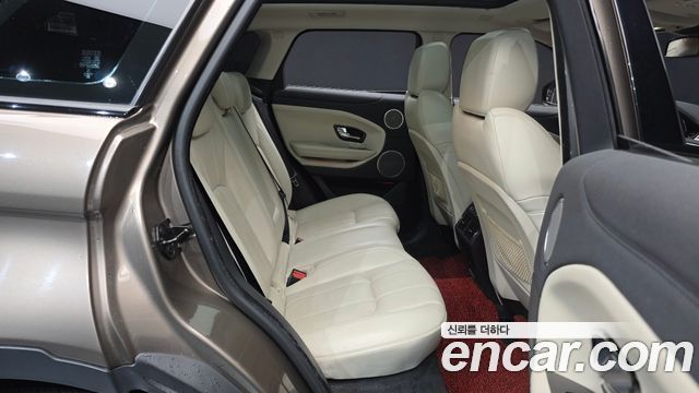 Land Rover Range Rover Evoque 2.0 TD4 HSE 2016 — фото 12