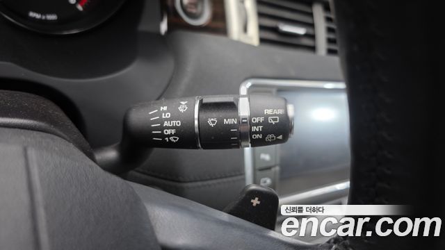 Land Rover Range Rover Evoque 2.0 TD4 HSE 2016 — фото 18