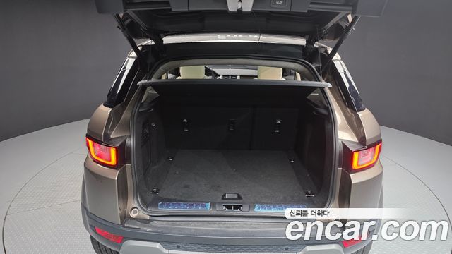 Land Rover Range Rover Evoque 2.0 TD4 HSE 2016 — фото 20
