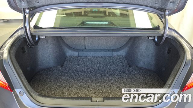Honda Accord (X) 2.0 Turbo Sport 2018 — фото 20
