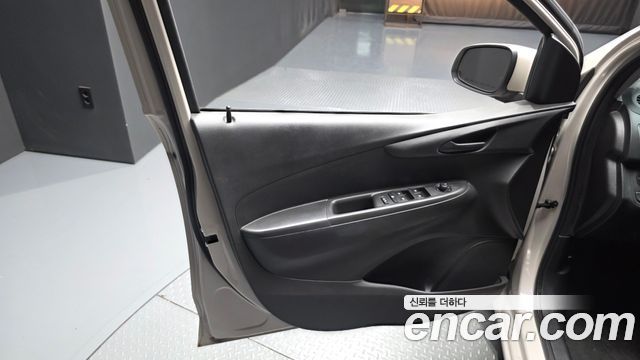 Chevrolet Spark LT 2021 — фото 24