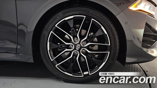Kia K5 (III) 1.6 Turbo Signature 2020 — фото 21