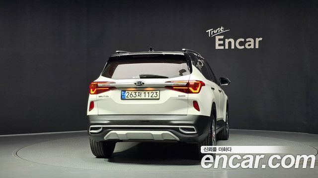 Kia Seltos Gasoline 1.6 Turbo 2WD Signature 2022 — фото 4
