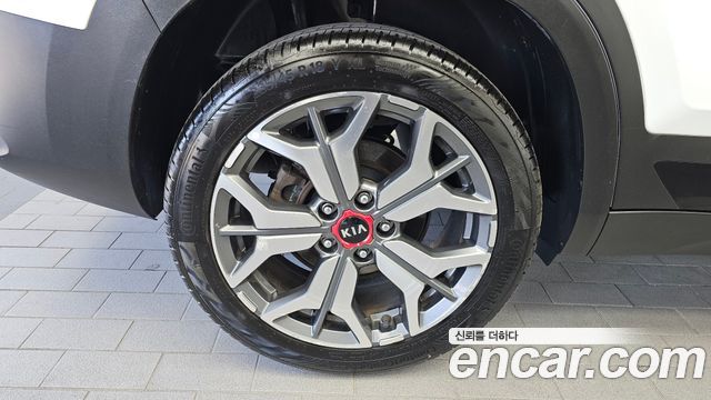 Kia Seltos Gasoline 1.6 Turbo 2WD Signature 2022 — фото 5