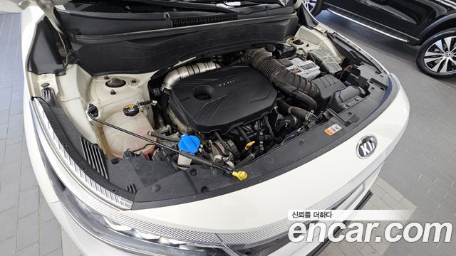 Kia Seltos Gasoline 1.6 Turbo 2WD Signature 2022 — фото 6
