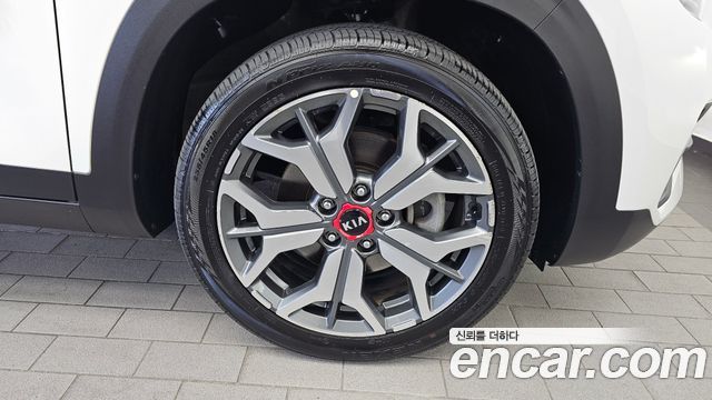 Kia Seltos Gasoline 1.6 Turbo 2WD Signature 2022 — фото 21