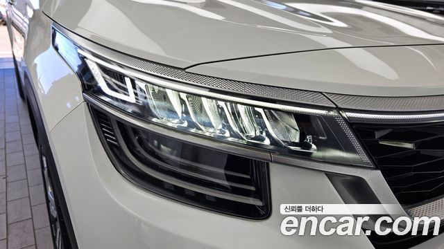 Kia Seltos Gasoline 1.6 Turbo 2WD Signature 2022 — фото 22