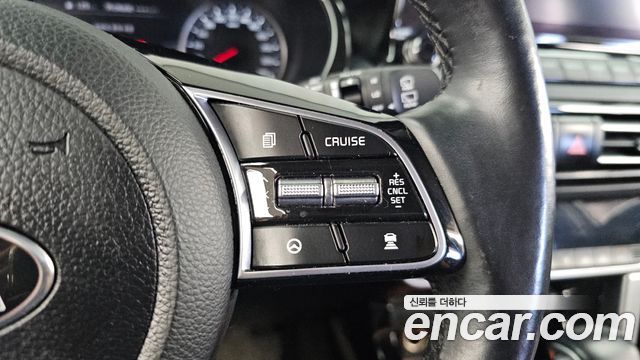 Kia Seltos Gasoline 1.6 Turbo 2WD Signature 2022 — фото 33