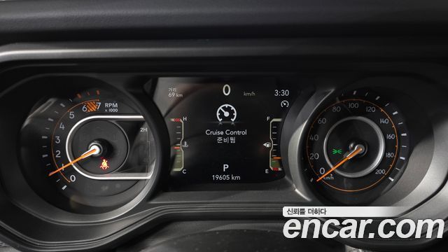 Jeep Wrangler (JL) 2.0 Rubicon Power Top 4Door 2025 — фото 8