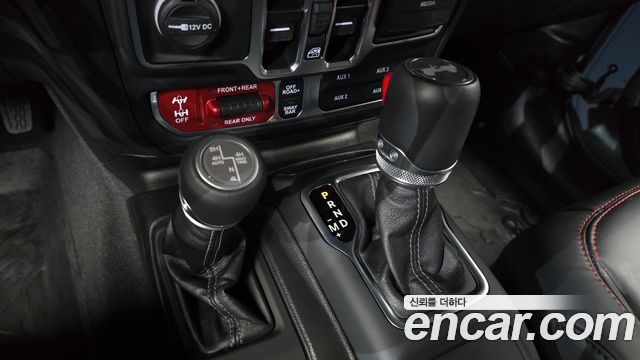 Jeep Wrangler (JL) 2.0 Rubicon Power Top 4Door 2025 — фото 9