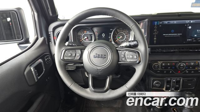 Jeep Wrangler (JL) 2.0 Rubicon Power Top 4Door 2025 — фото 13
