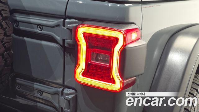 Jeep Wrangler (JL) 2.0 Rubicon Power Top 4Door 2025 — фото 23
