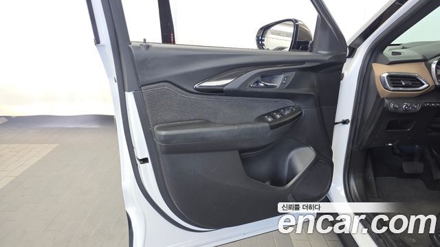 Chevrolet Trailblazer 1.3 Turbo 2WD Activ 2022 — фото 24