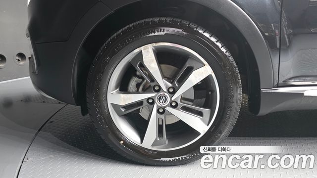 KG Mobility (SsangYong) Style Korando C 2.2 RX 2WD DLX 2017 — фото 5