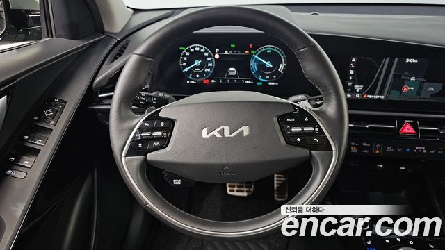 Kia Niro Signature 2022 — фото 14