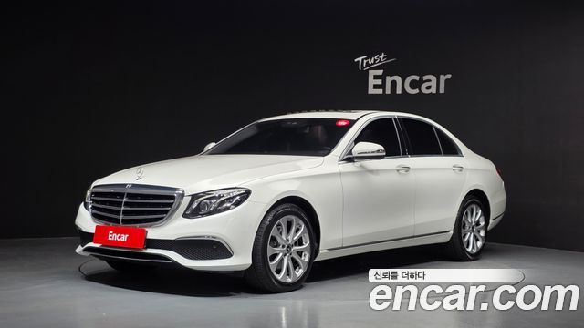 Mercedes-Benz E-Class (W213) E220d 4MATIC Exclusive