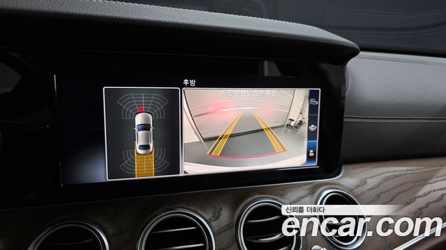 Mercedes-Benz E-Class (W213) E220d 4MATIC Exclusive 2020 — фото 14