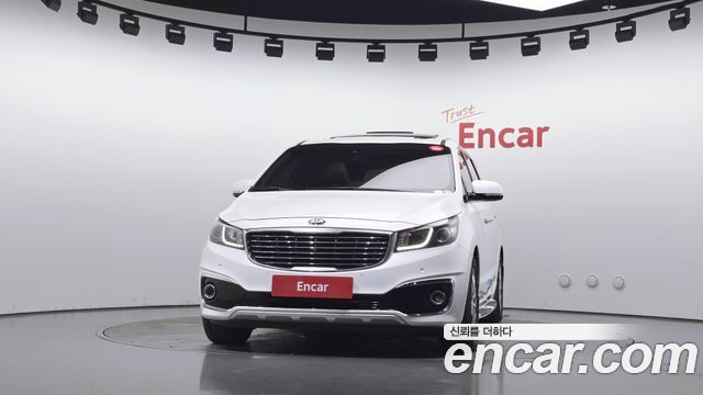 Kia Carnival 9-seater Noblesse 2017 — фото 3