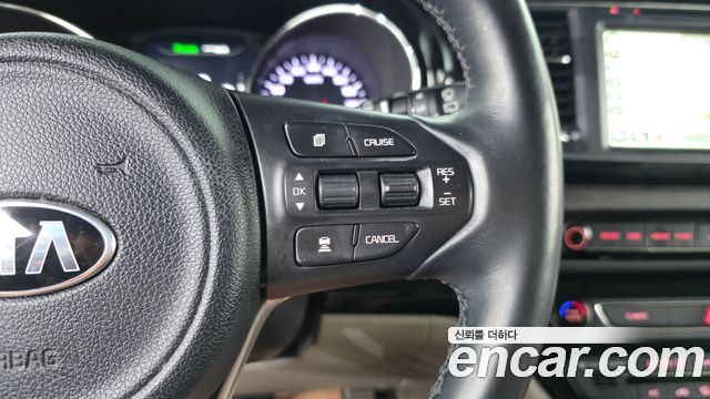 Kia Carnival 9-seater Noblesse 2017 — фото 15