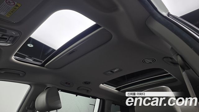 Kia Carnival 9-seater Noblesse 2017 — фото 16