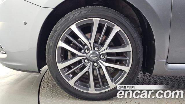 Renault Korea SM7 Nova LPLI 2.0 LPe 2019 — фото 5