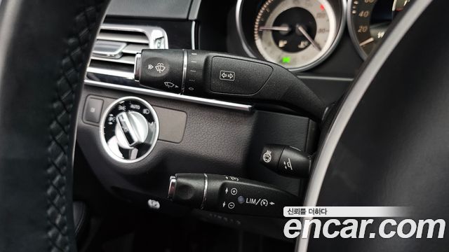 Mercedes-Benz E-Class (W212) E220 Bluetec Avantgarde 2016 — фото 15