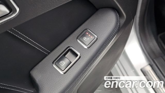 Mercedes-Benz E-Class (W212) E220 Bluetec Avantgarde 2016 — фото 17