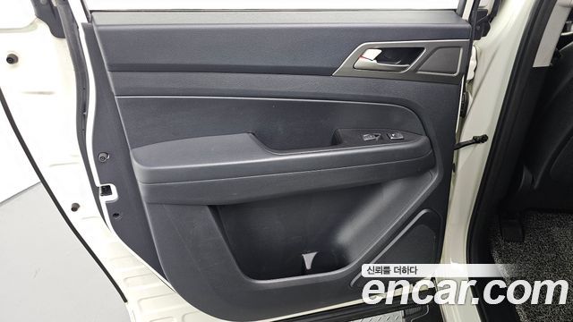 KG Mobility (SsangYong) Rexton Sports Diesel 2.2 4WD Prestige 2018 — фото 25