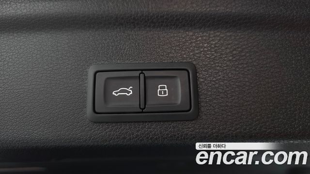 Audi Q3 (F3) 35 TDI Premium Sportback 2022 — фото 27