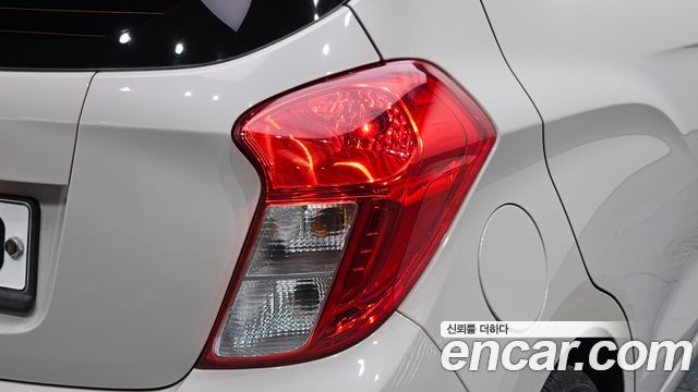 Chevrolet Spark LT 2020 — фото 23