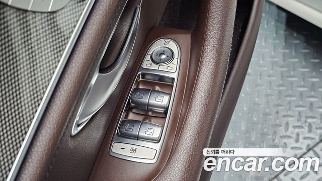 Mercedes-Benz CLS-Class (C257) CLS400d 4MATIC AMG Line 2019 — фото 18
