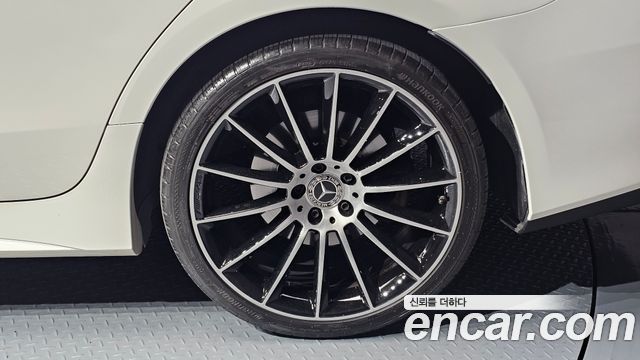Mercedes-Benz CLS-Class (C257) CLS400d 4MATIC AMG Line 2019 — фото 21