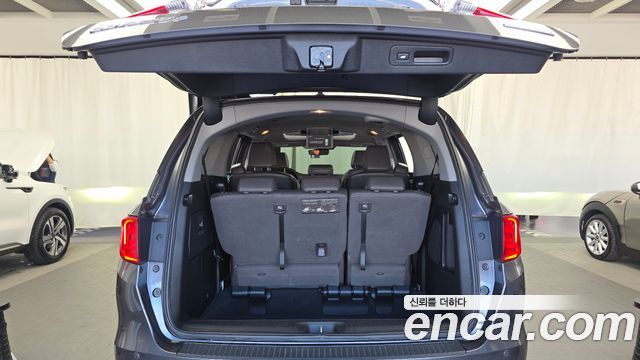 Honda Odyssey 3.5 5th 2019 — фото 20
