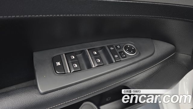 Kia K3 Luxury 2020 — фото 23